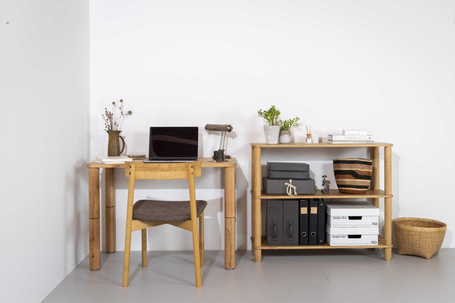 Square table （w1000＊d600＊h717）