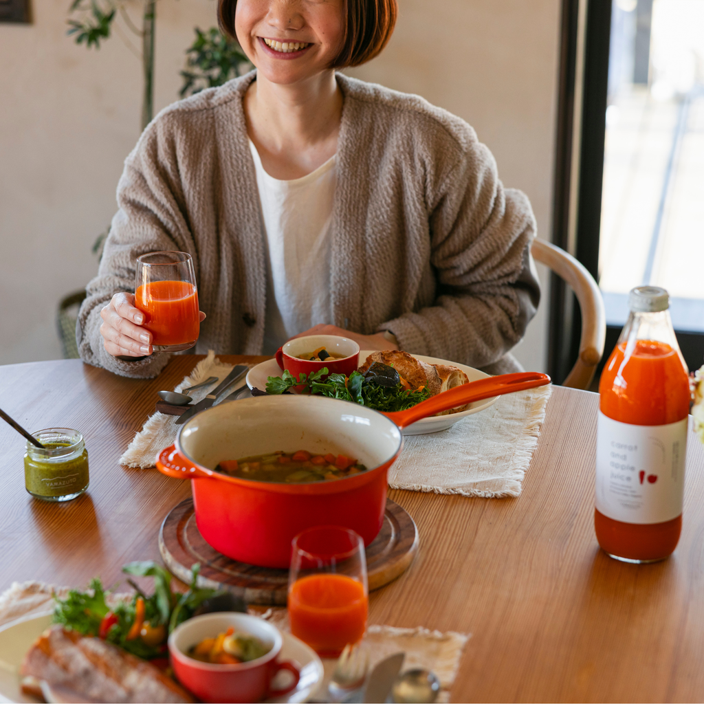 ＜今だけ送料無料＞長野伊那谷 carrot and apple juice 1000ml